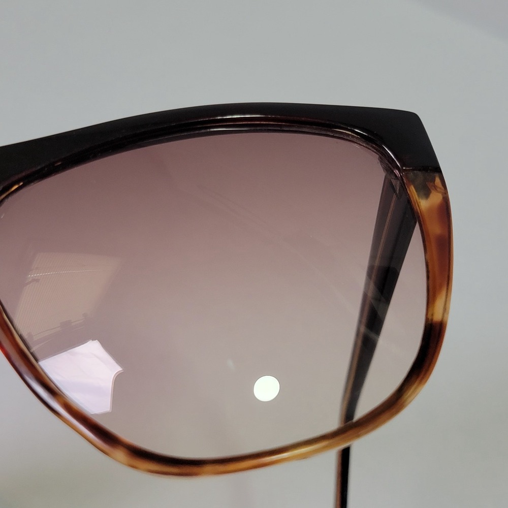 Vintage 1980s Oversized Sunglasses Black Flat Top Brow Tortoise Shell Taiwan ROC - Picture 7 of 11